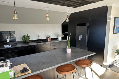 Photo of property in 4/90 Springfield Road, St Albans, Christchurch, 8014