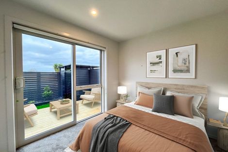 Photo of property in 13/9 Aeroview Drive, Beach Haven, Auckland, 0626