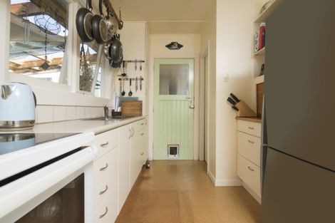 Photo of property in 53 Hampden Street, Picton, 7220