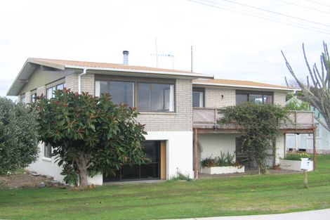 Photo of property in 2 Harbour Drive, Otumoetai, Tauranga, 3110