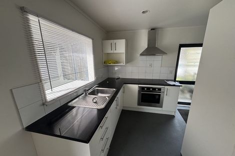 Photo of property in 344 Roscommon Road, Clendon Park, Auckland, 2103