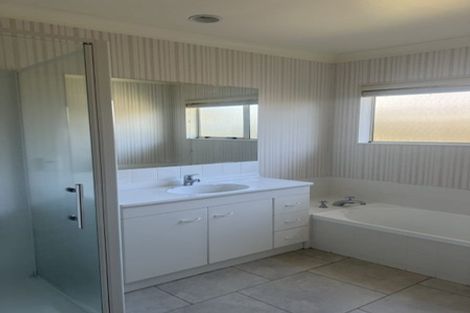 Photo of property in 16a Goods Road, Otumoetai, Tauranga, 3110