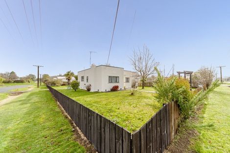 Photo of property in 12 Bell Street, Otane, 4202