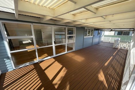 Photo of property in 13 Bowen Street, Levin, 5510