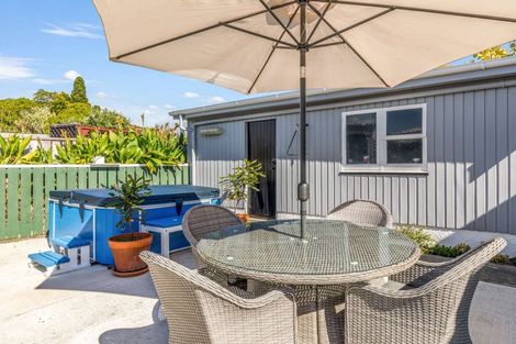 Photo of property in 4 Cardiff Street, Levin, 5510