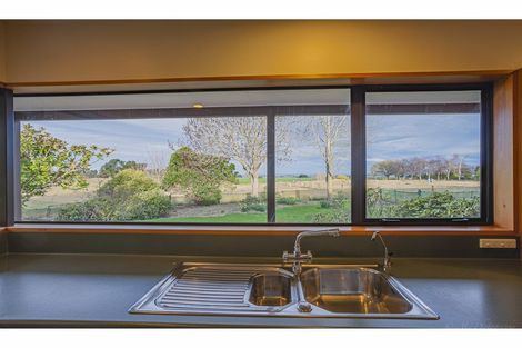 Photo of property in 57 Holme Station Road, Pareora West, Timaru, 7972