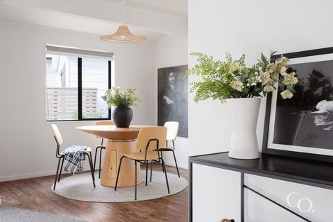 Photo of property in 18b Valley Road, Mount Maunganui, 3116