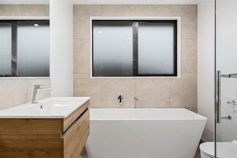 Photo of property in 11 Henshaw Street, Woodend, 7610