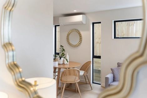 Photo of property in 72b Weatherly Road, Torbay, Auckland, 0630