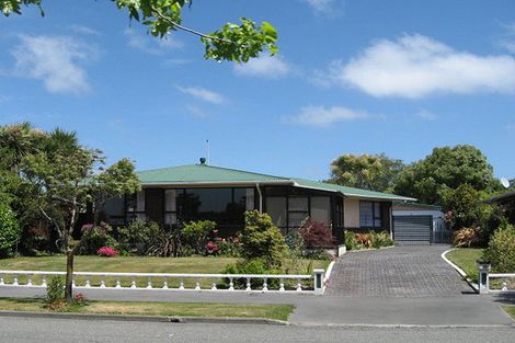 Photo of property in 25 Ansonby Street, Russley, Christchurch, 8042