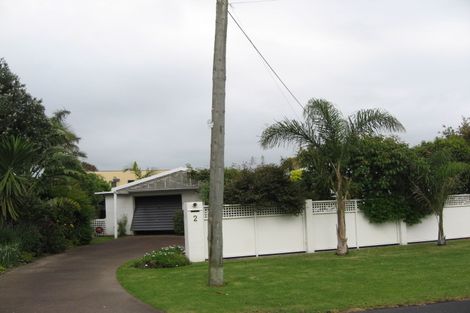 Photo of property in 2 Cross Street, Manly, Whangaparaoa, 0930