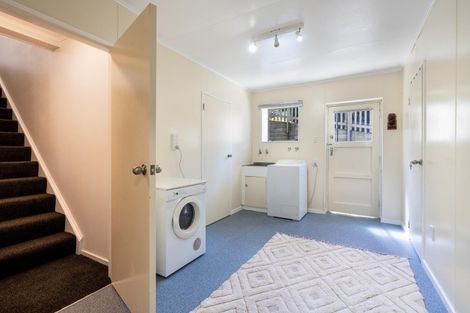 Photo of property in 46 Adderley Terrace, Ravensbourne, Dunedin, 9022