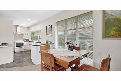 Photo of property in 3/356 Yaldhurst Road, Russley, Christchurch, 8042