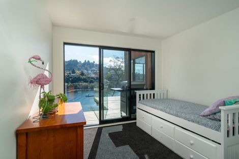 Photo of property in 19 Parawera Drive, Acacia Bay, Taupo, 3330