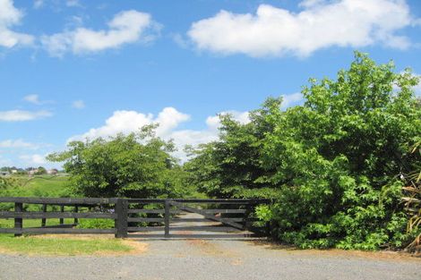 Photo of property in 31 Ardmore Quarry Road, Ardmore, Papakura, 2582