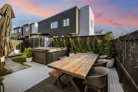 Photo of property in 5 Waterlily Street, Hobsonville, Auckland, 0616