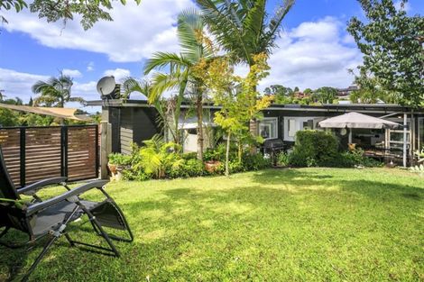 Photo of property in 102 Beach Road, Castor Bay, Auckland, 0620