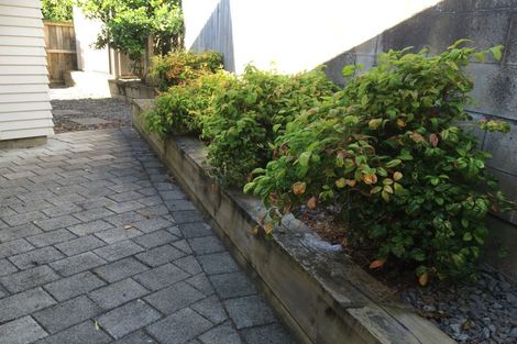 Photo of property in 67 Priestley Drive, Bucklands Beach, Auckland, 2014