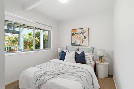 Photo of property in 2 Ely Place, Bethlehem, Tauranga, 3110