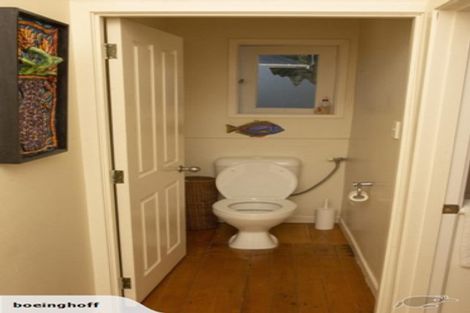 Photo of property in 6 Willowbrook Place, Titirangi, Auckland, 0604