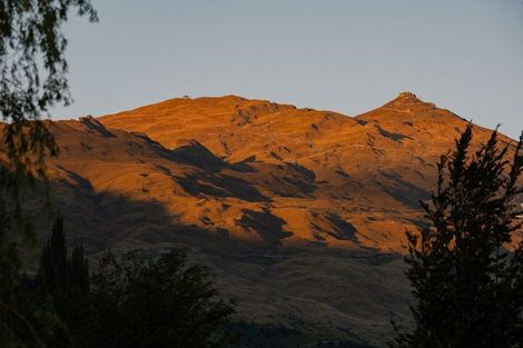 Photo of property in 17 Littles Road, Coronet Peak, Queenstown, 9371