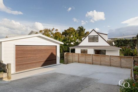 Photo of property in 18b Valley Road, Mount Maunganui, 3116