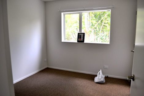 Photo of property in 8 Kopiko Way, Brooklyn, Wellington, 6021