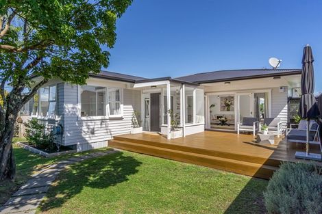 Photo of property in 1/23 Monarch Avenue, Hillcrest, Auckland, 0627