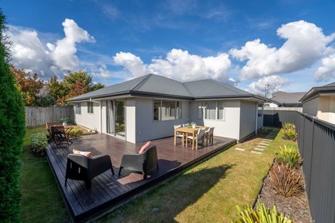 Photo of property in 47 Kendall View, Stoke, Nelson, 7011