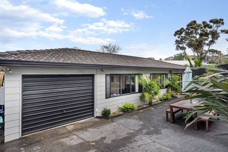 Photo of property in 3/15 Greenhill Crescent, Pakuranga, Auckland, 2010