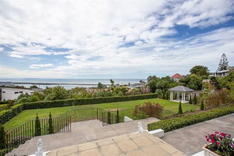 Photo of property in 70 Belleview Terrace, Mount Pleasant, Christchurch, 8081