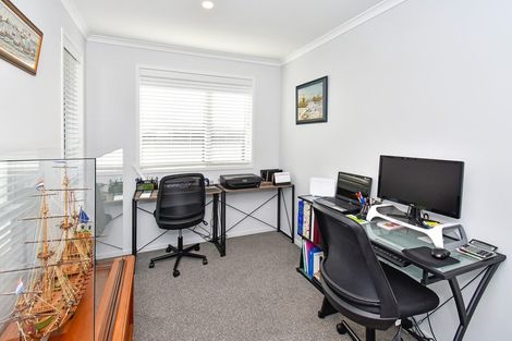Photo of property in 2 Westmuir Crescent, Pokeno, 2402