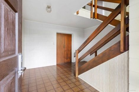 Photo of property in 907 Beach Road, Waiake, Auckland, 0630