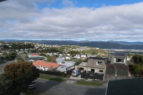 Photo of property in 44 Acacia Avenue, Maungaraki, Lower Hutt, 5010