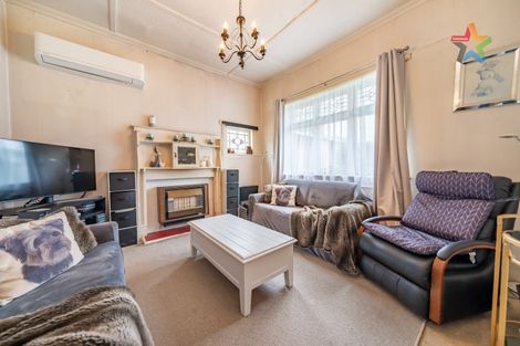 Photo of property in 12 Heath Grove, Waiwhetu, Lower Hutt, 5010