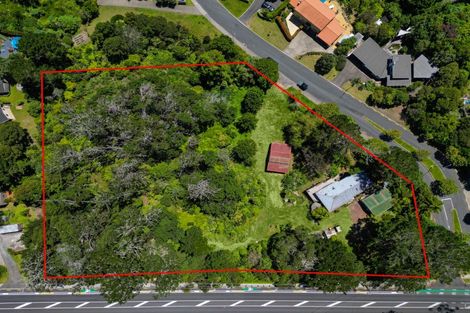 Photo of property in 114 Upper Drive, Greenhithe, Auckland, 0632