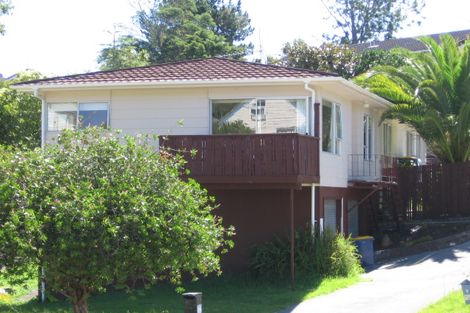 Photo of property in 1/31 Sispara Place, Beach Haven, Auckland, 0626