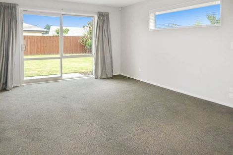 Photo of property in 6 Highworth Crescent, Rolleston, 7615