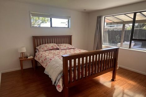 Photo of property in 10 Lochmore Street, Bishopdale, Christchurch, 8051