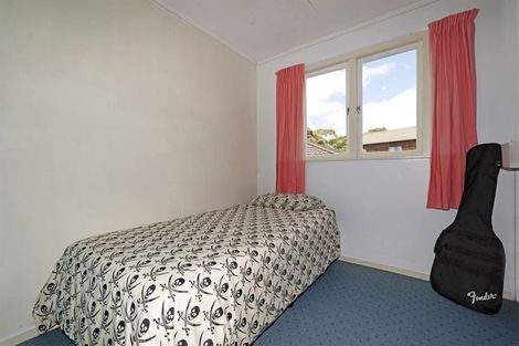 Photo of property in 20 Sherrybrooke Place, Sunnyvale, Auckland, 0612