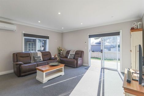 Photo of property in 5 Manatu Lane, Inglewood, 4330