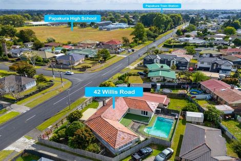 Photo of property in 42 Willis Road, Papakura, 2110