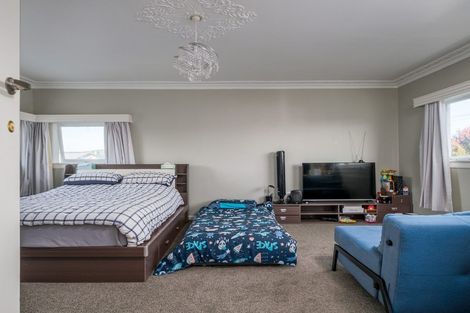 Photo of property in 279 Kahutia Street, Gisborne, 4010
