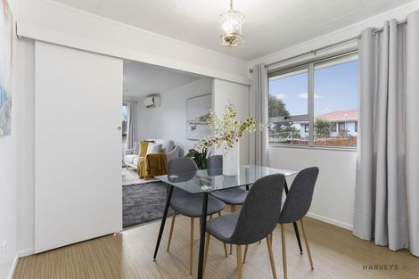 Photo of property in 110 Parrs Cross Road, Sunnyvale, Auckland, 0612
