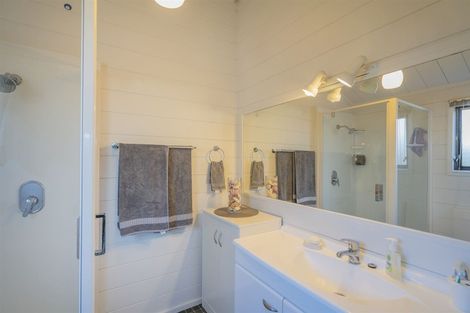 Photo of property in 24a Sarah Avenue, Whitianga, 3510