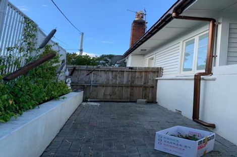 Photo of property in 226 Onewa Road, Birkenhead, Auckland, 0626