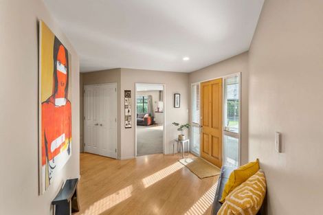 Photo of property in 17 Empress Place, Halswell, Christchurch, 8025