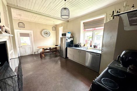 Photo of property in 10 Lewin Street, Balclutha, 9230