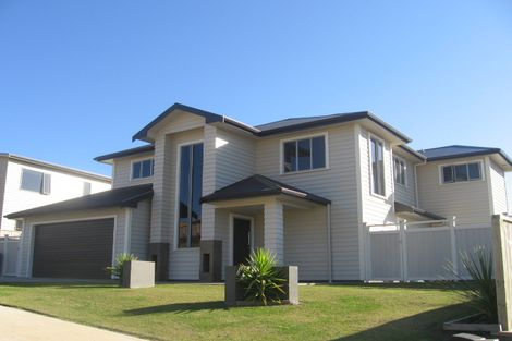 Photo of property in 26 Endeavour Drive, Whitby, Porirua, 5024