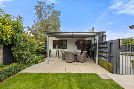 Photo of property in 4 Hegan Place, Rangiora, 7400